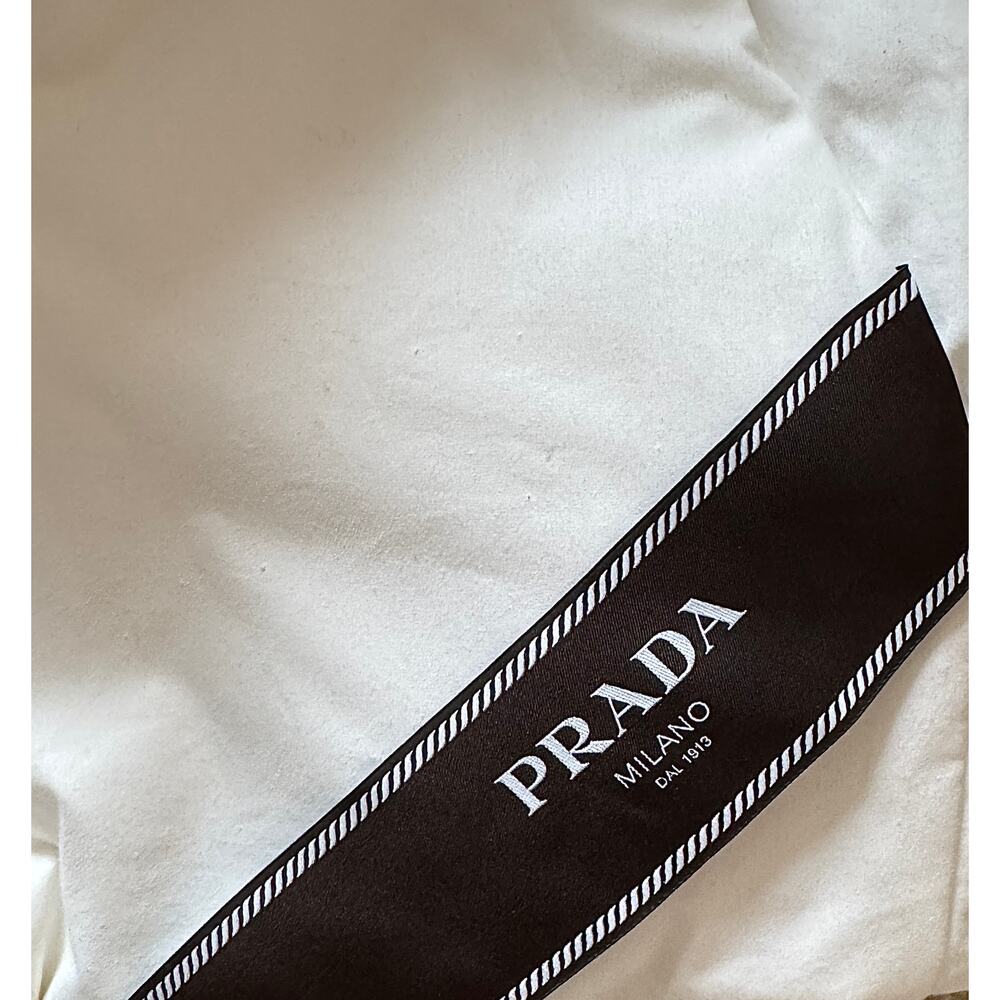 Prada NWT White Drawstring Down Jacket NWT - image 6